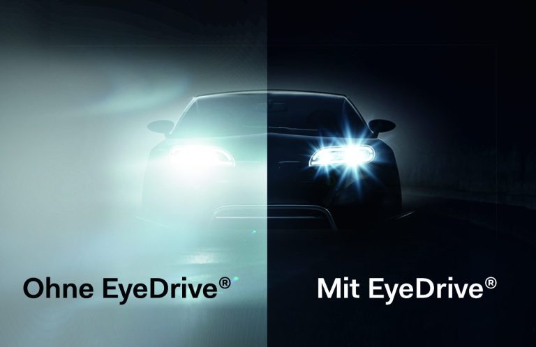 Auto mit überblendeten Scheinwerfern, links ohne EyeDrive®, rechts ohne Blendung mit EyeDrive®.